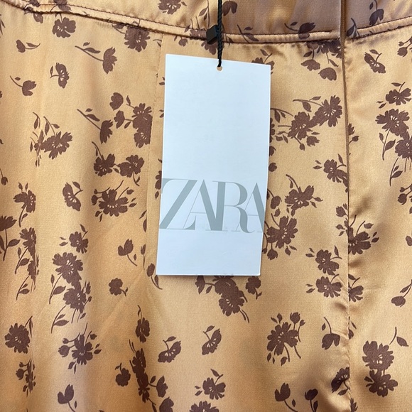 🔥Zara Satin Floral high waisted midi skirt - Picture 7 of 8